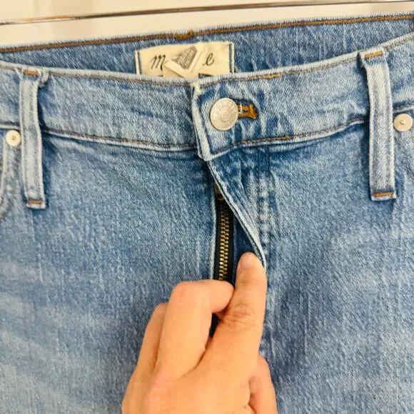 Madewell Medium Wash The Mid-Rise Perfect Vintage Jean Size Raw Hem Size 33 - Picture 5 of 13